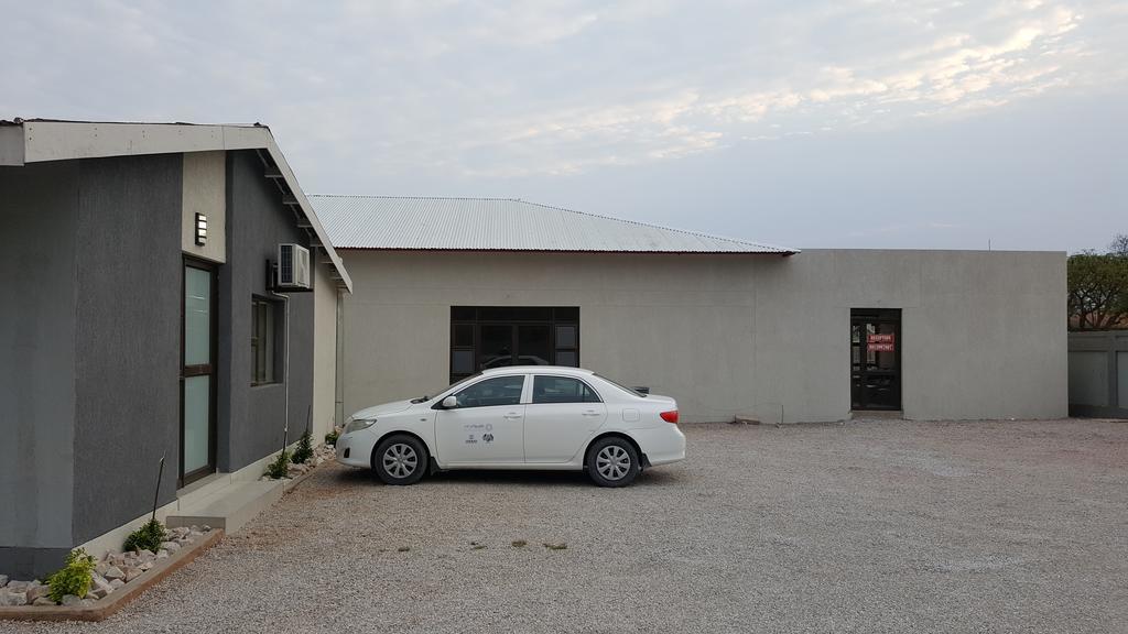 Tsumeb Guesthouse Kamho Eksteriør bilde